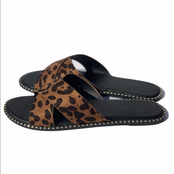 Leopard Print X Band Studded Slide Flat Sandals - Picture 2 of 3